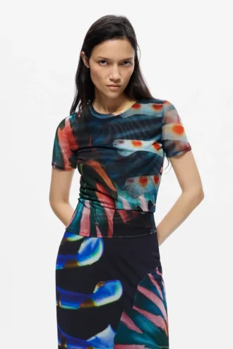 T-Shirt, entworfen von Christian Lacroix