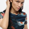 T-Shirt, entworfen von Christian Lacroix