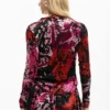 T-Shirt, entworfen von Christian Lacroix