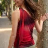 T-Shirt mit Knotenausschnitt T-Shirt mit Knotenausschnitt