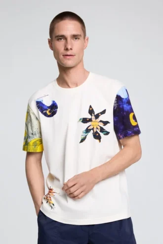 T-Shirt mit Kosmos-Print