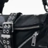 Tasche mit Schnalle in Lederoptik