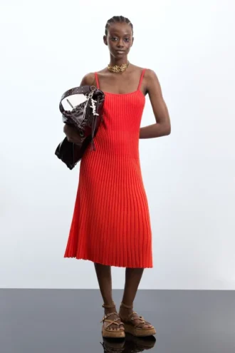 Trägerkleid aus 100 % Baumwolle