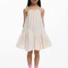 Trägerkleid mit Pompons