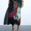 Tropisches Neckholder-Kleid Tropisches Neckholder-Kleid