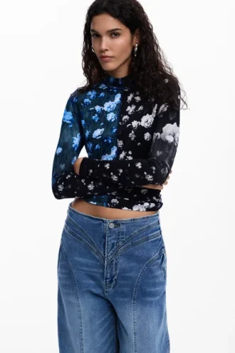 Zweifarbiges Blumen-T-Shirt