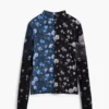 Zweifarbiges Blumen-T-Shirt
